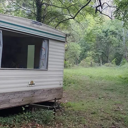 Mobil En Pleine Nature Avec Piscine Proche 캠프장 Escaro